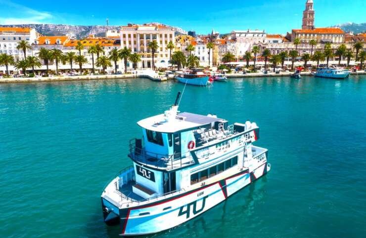 split catamaran