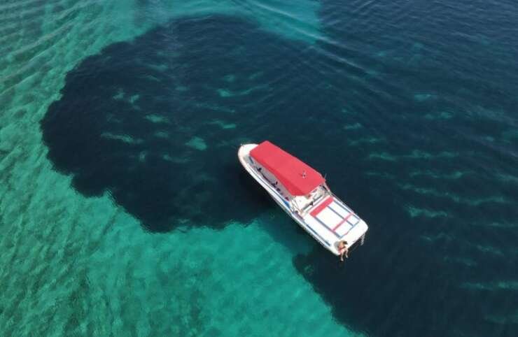small fun boat split