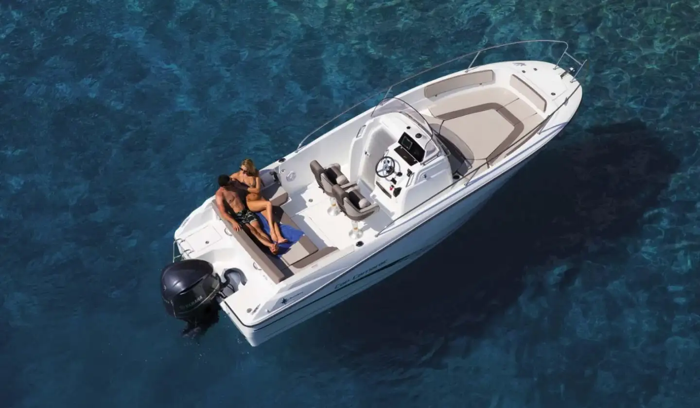 Jeanneau Cap Camarat 7.5 CC Serie 2 – Motorboat Rental in Split, Croatia