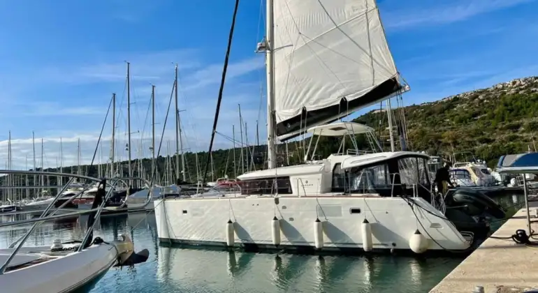 Catamaran Rental Split – Lagoon 450 F “ZEN” | Bareboat or Skippered Charter Croatia