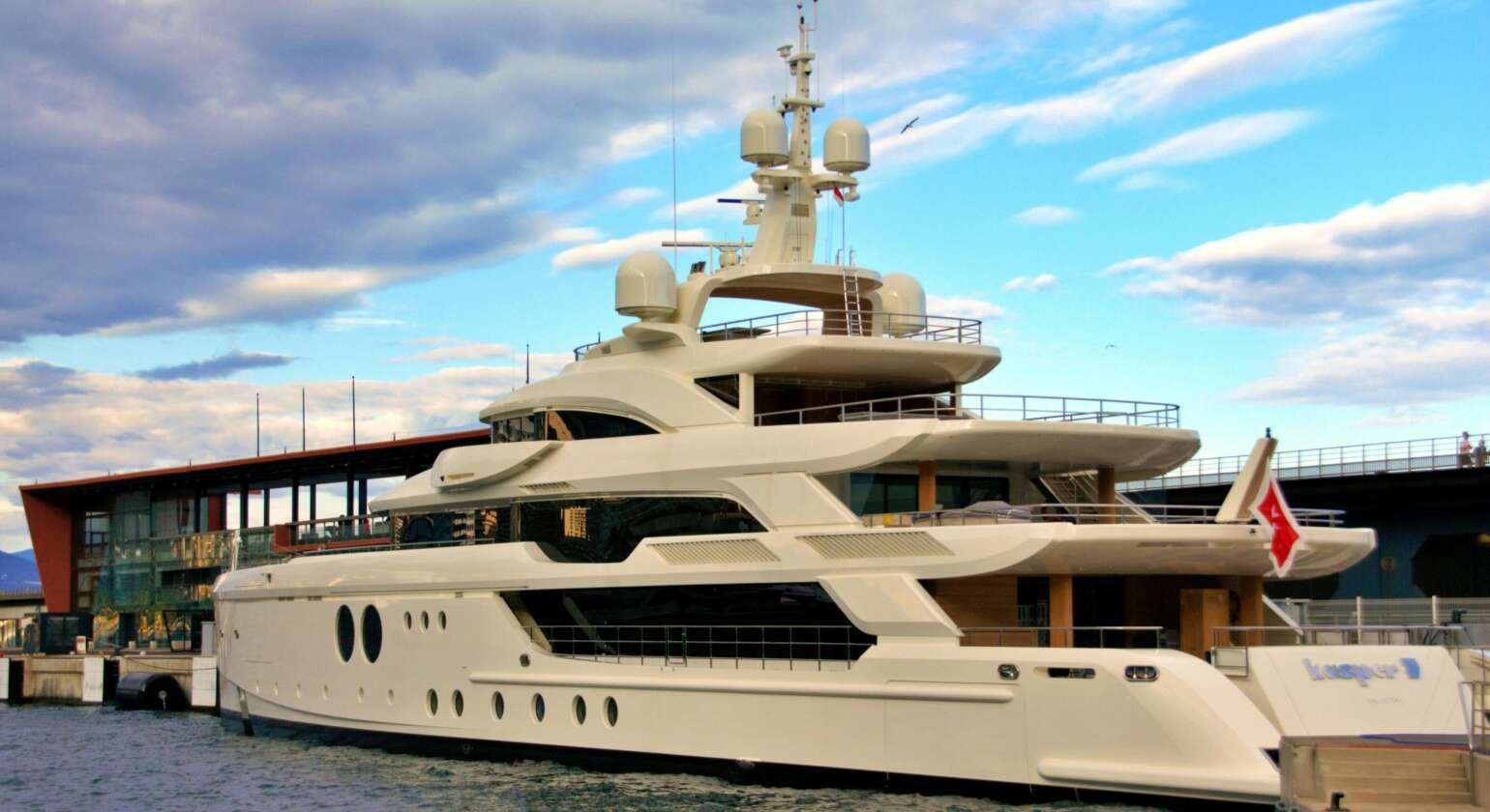 Luxury Sailing Experiences in Split With Private Yacht and Catamaran Charters