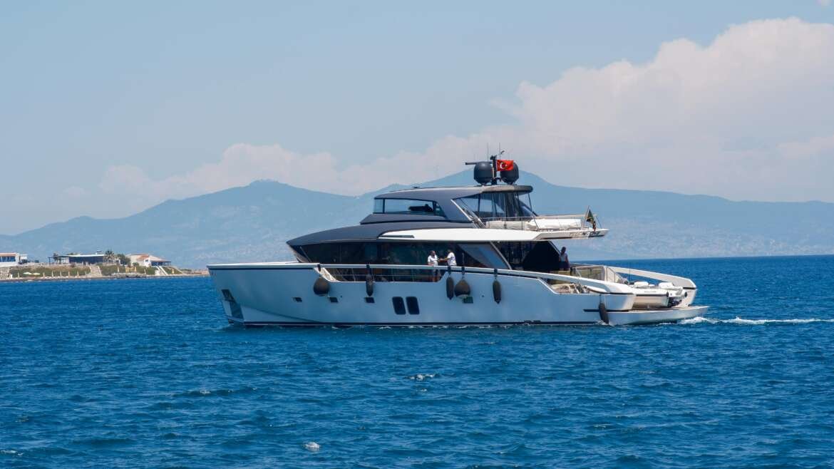 How to Host a Graduation Party on a Yacht in Split Along the Adriatic Coast